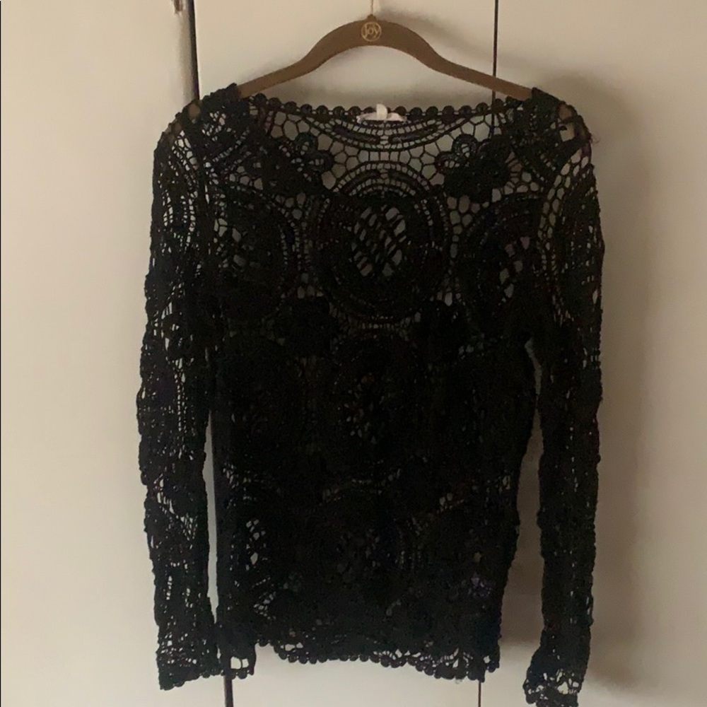 Black Lace Crochet Size M Long Sleeve Top